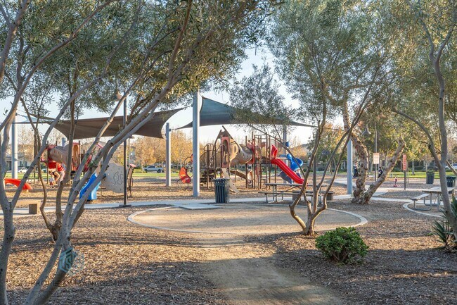 Building Photo - 3250 E Yountville Dr