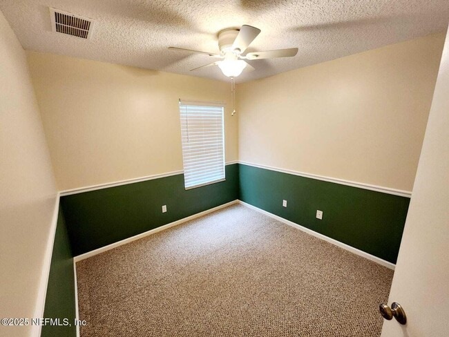 Building Photo - 3910 Karissa Ann Pl E