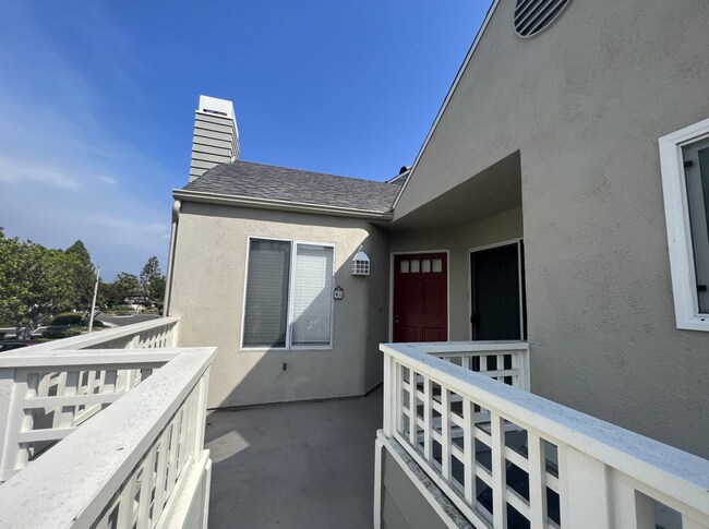 Building Photo - Amazing one bedroom condo in desirable Aliso Viejo