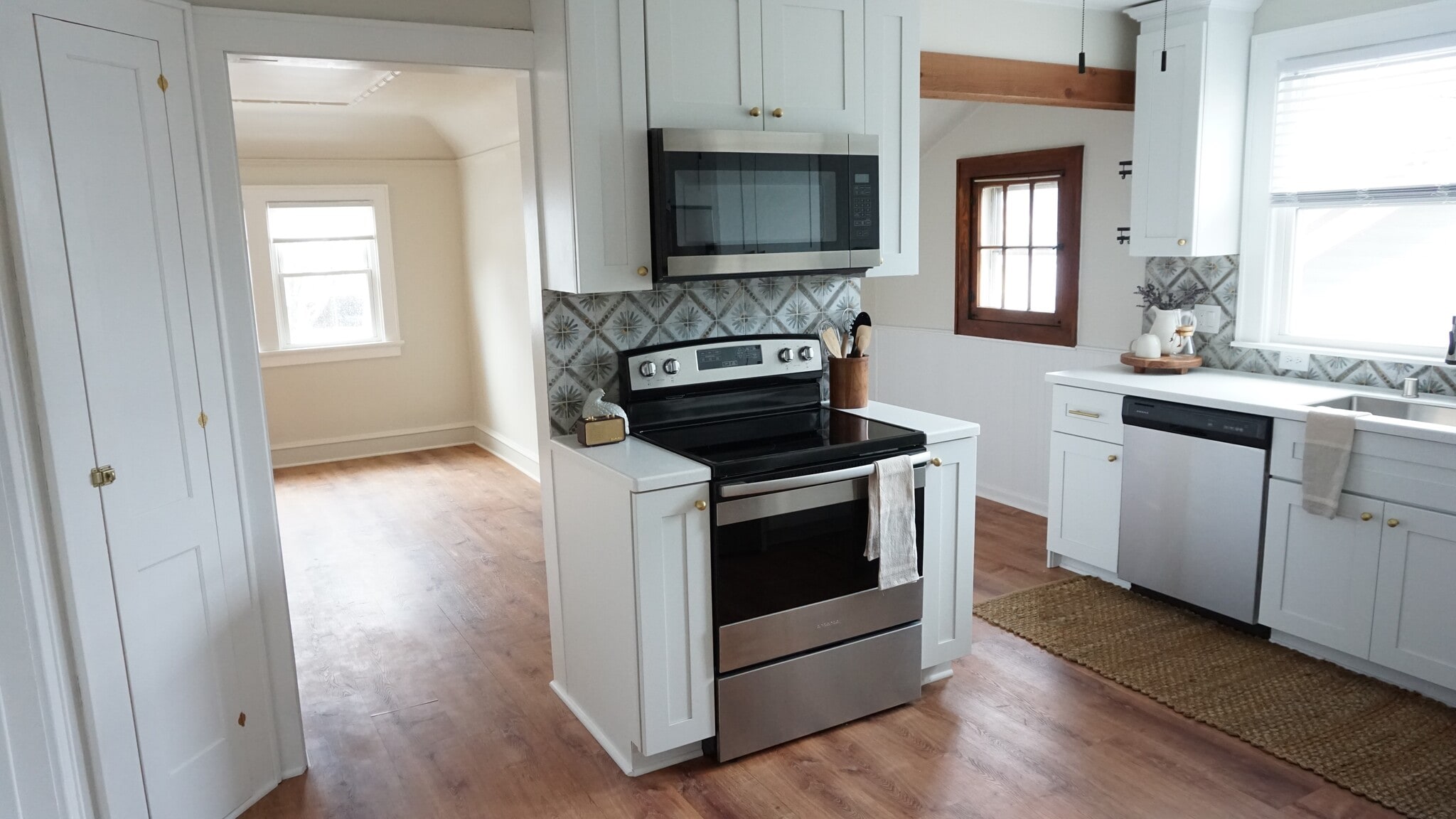 Kitchen/Dining/Living Room - 324 N 70th St