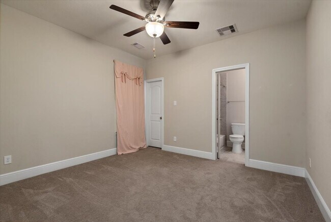 Building Photo - 155 Rockwell Park Blvd