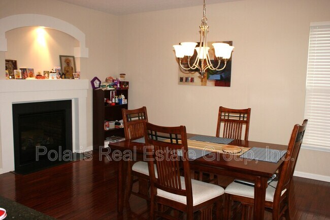 Building Photo - 11900 Riley Dr
