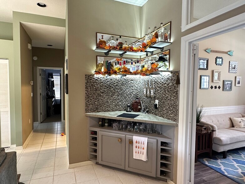 Building Photo - 5738 39th Street Cir E