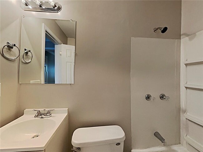 Building Photo - 5779 Hillside Dr NW