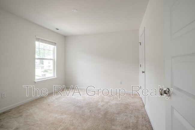 Building Photo - 18352 Palisades Ct