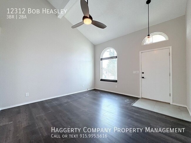 Building Photo - 12312 Bob Heasley Dr