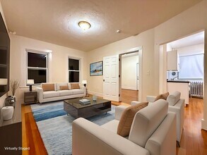 Building Photo - 11 John St