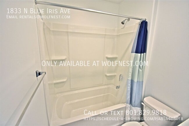 Building Photo - 1833 N Blue Iris Ave