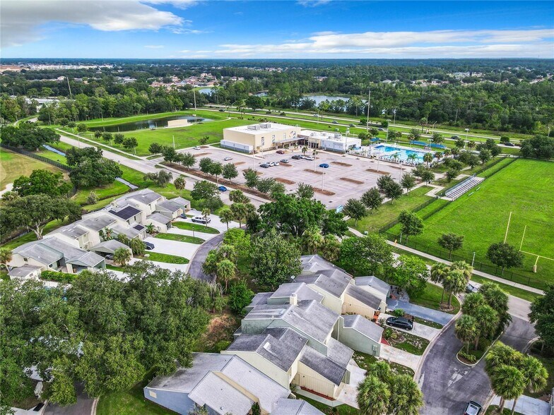 Building Photo - 53 Saint Andrews Ct