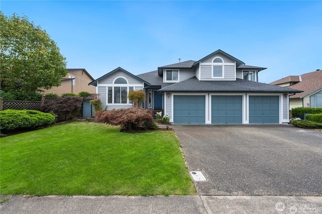 Primary Photo - 3832 46th Ave NE