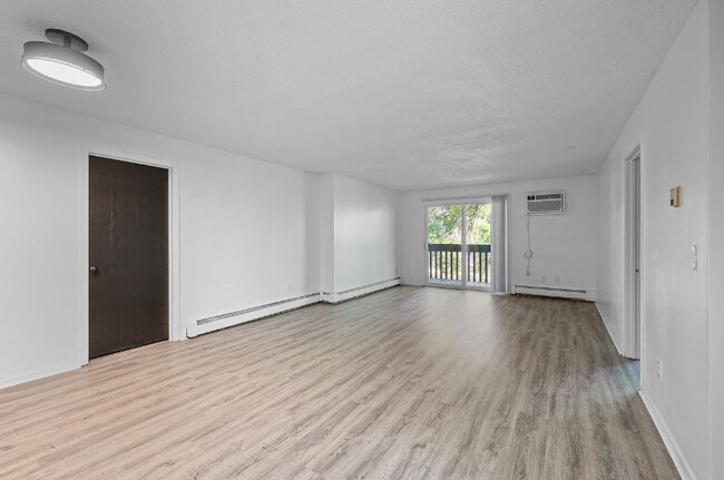 Building Photo - 2930 Blaisdell Ave