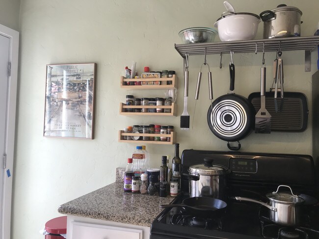 Kitchen - 3130 Broadway