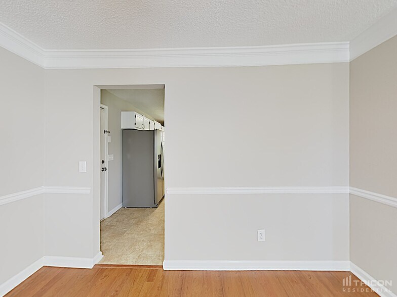 Building Photo - 1816 Hannah Pl