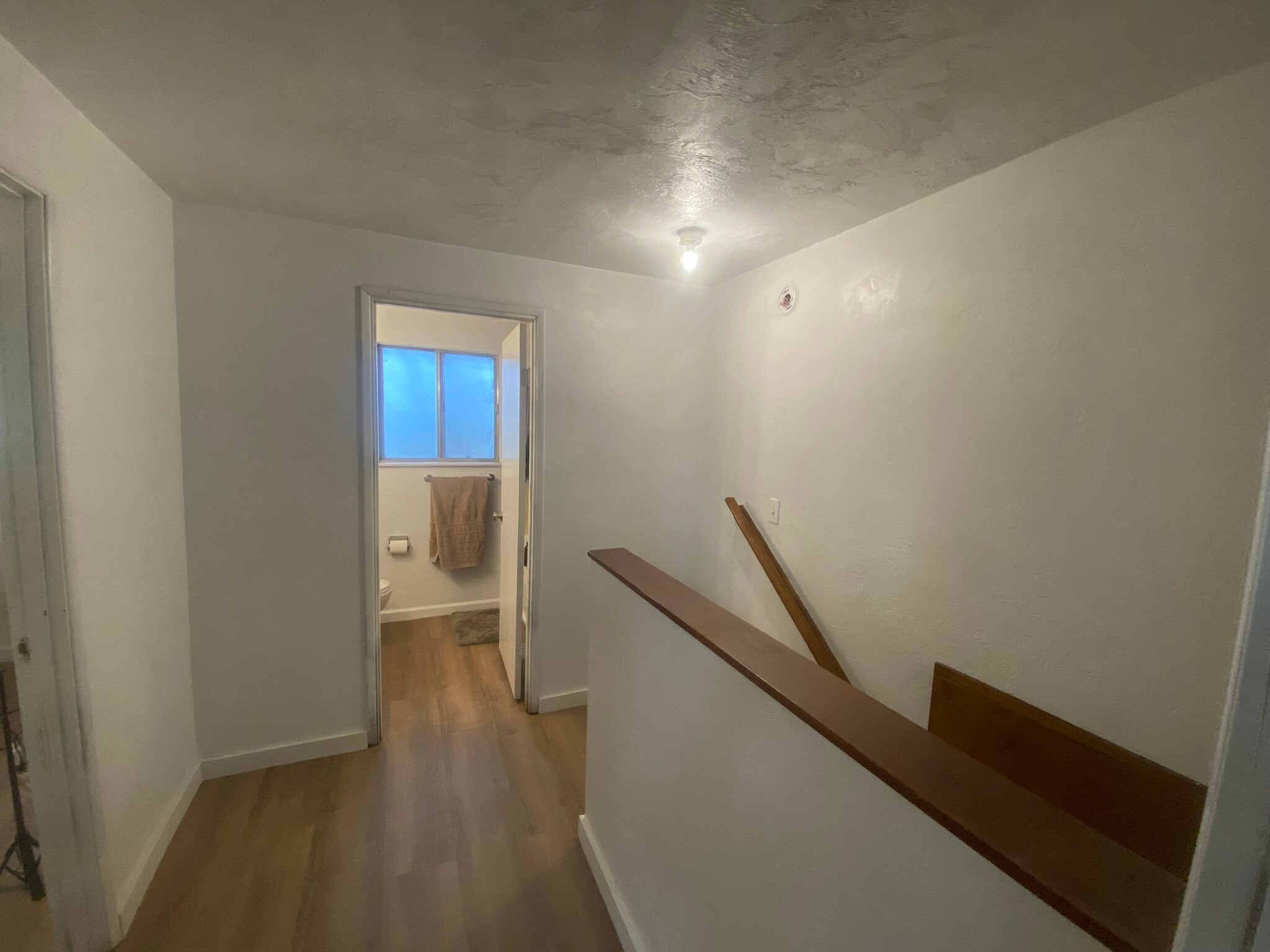 Top of Stairs. 2 - 880 N Cloverleaf Loop