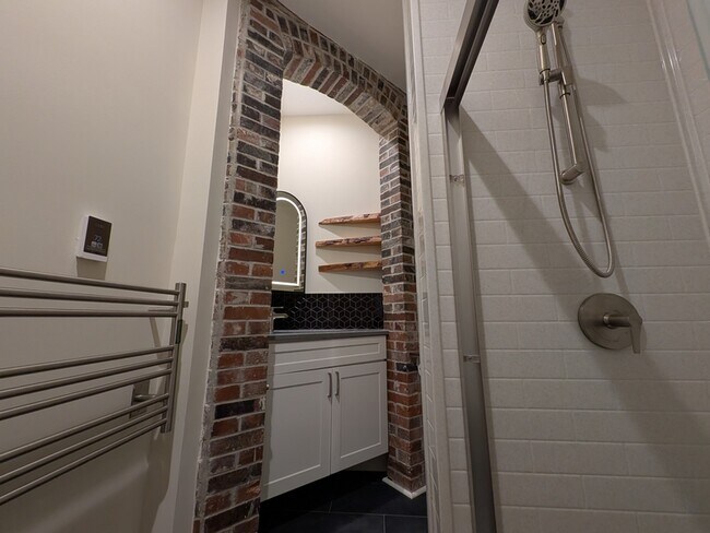 Building Photo - 3233 Morgan Ford Rd