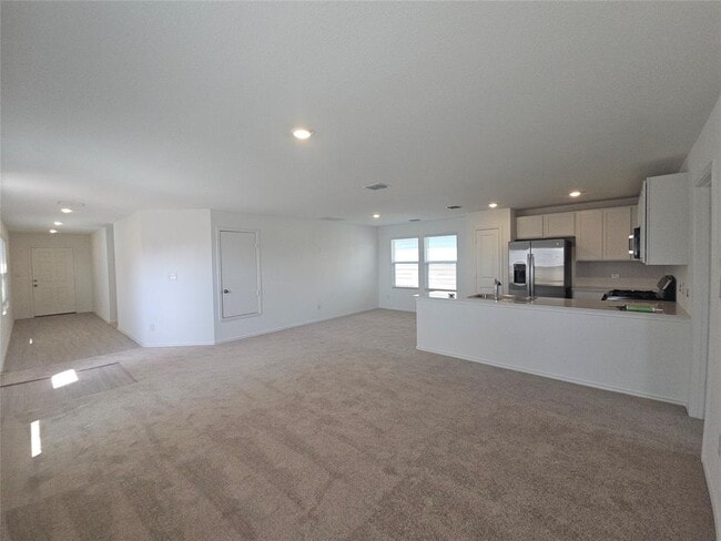 Building Photo - 236 Sambre St