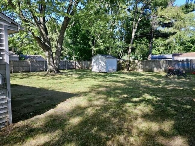 Building Photo - Perfect 3 Bedroom Ranch in Niles