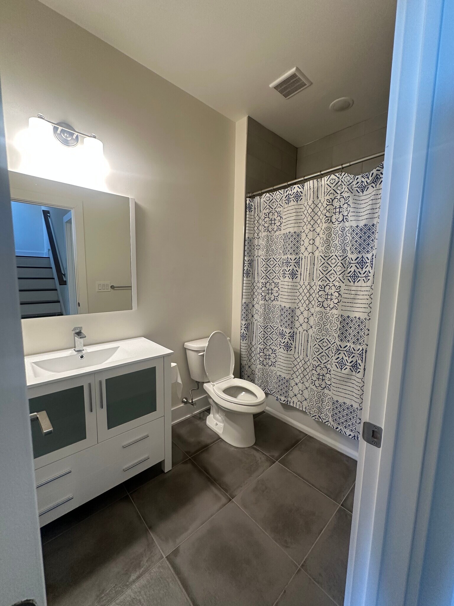 Guest Bathroom - 516 W Montgomery Ave