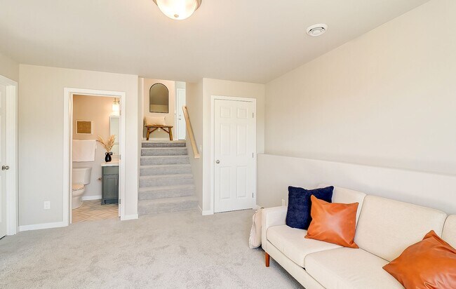 Building Photo - 3 Bed 2 Bath Single Family Home