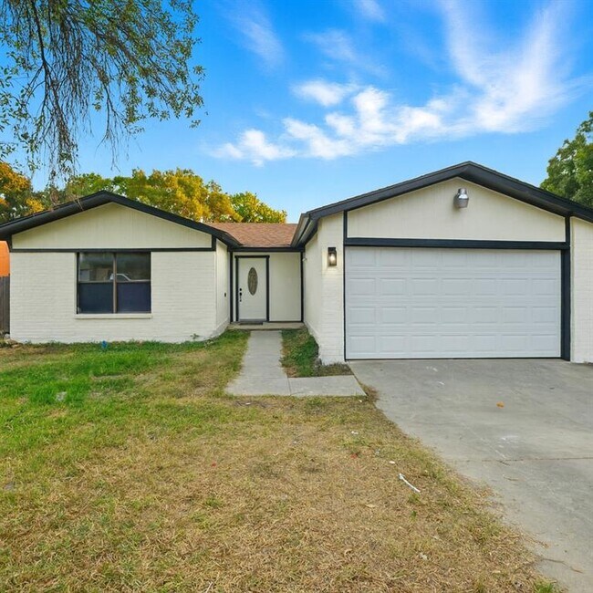 Primary Photo - 5810 Sun