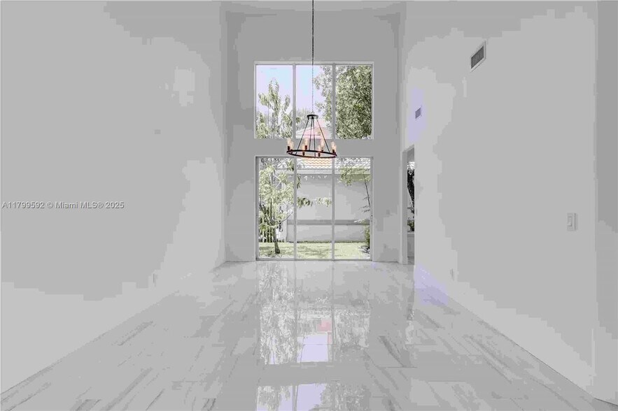 Building Photo - 5050 Greenwich Preserve Ct