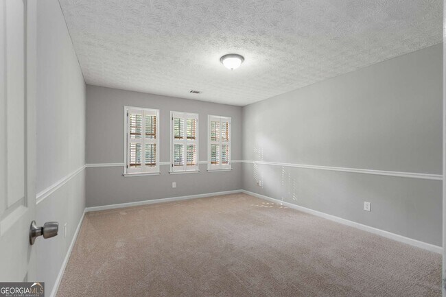 Building Photo - 1235 Green Turf Dr