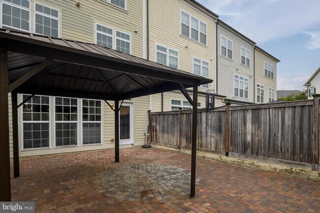 Building Photo - 7868 Tilghman St