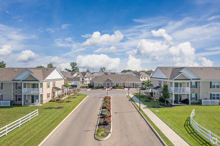 Entrance to the community - The Square at Latham Park