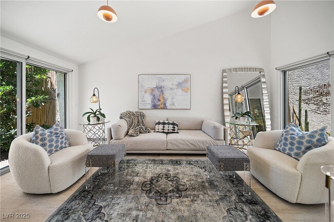 Building Photo - 3027 Bel Air Dr