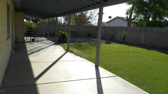 Building Photo - This is it!  Superior Rental Home