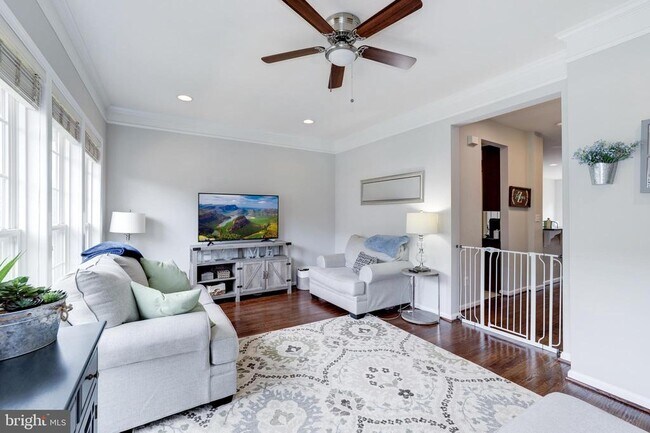 Building Photo - 43149 Crosswind Terrace