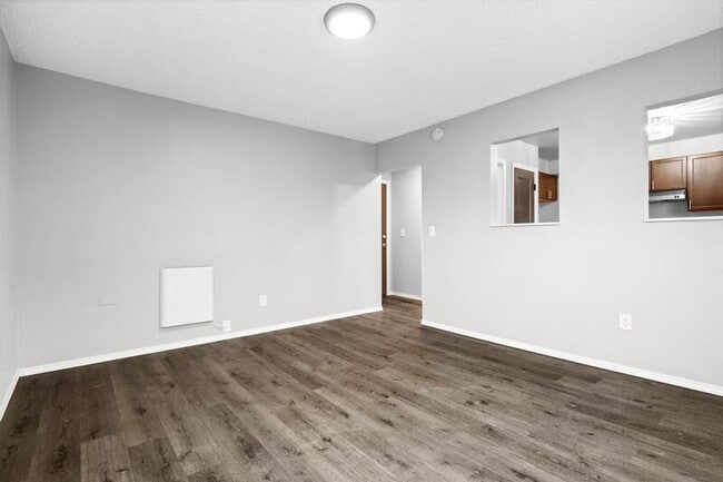 Building Photo - 612 S 18th St