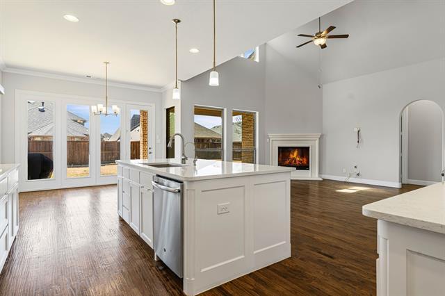 Building Photo - 3870 White Clover Ln