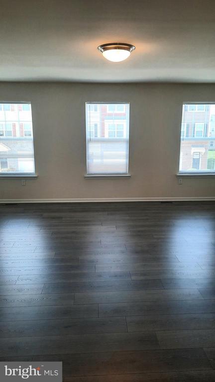 Building Photo - 837 Admiral's Quay Dr