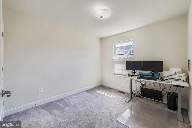 Building Photo - 7588 Warburg Way
