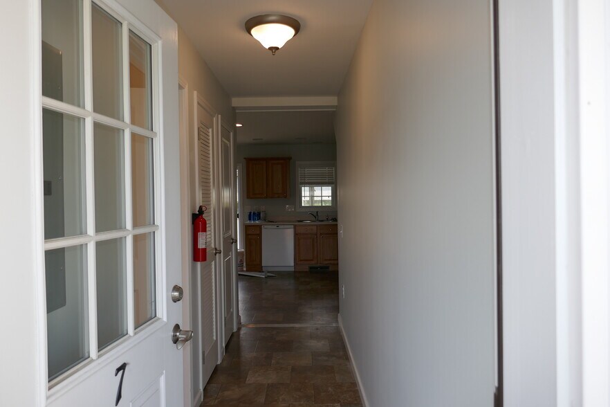 Building Photo - 39 Rudd Farm Dr