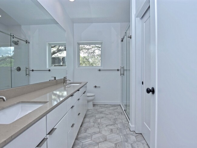 Bathroom on 2nd floor - 5924 S Congress Ave