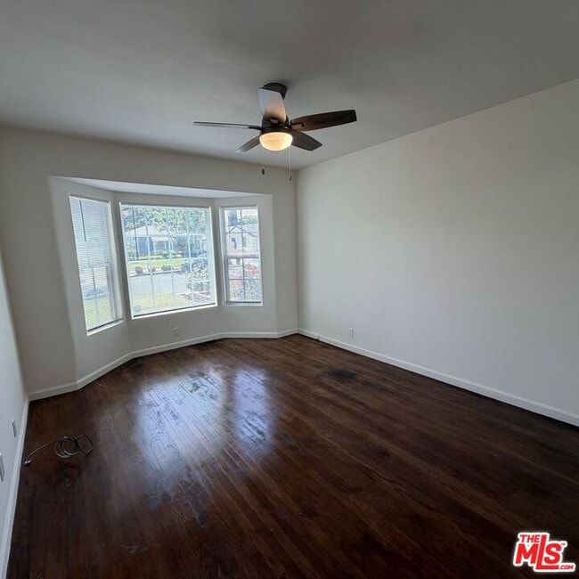 Building Photo - 1104 N Frederic St