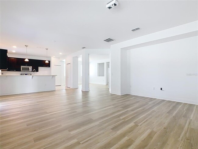 Building Photo - 11717 Thatcher Ave