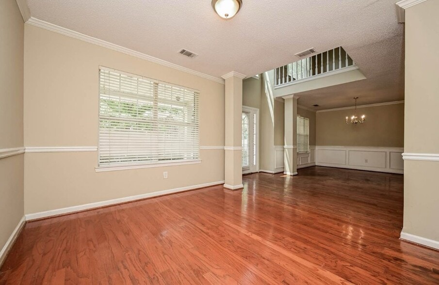 Building Photo - 2054 Boulder Gate Dr