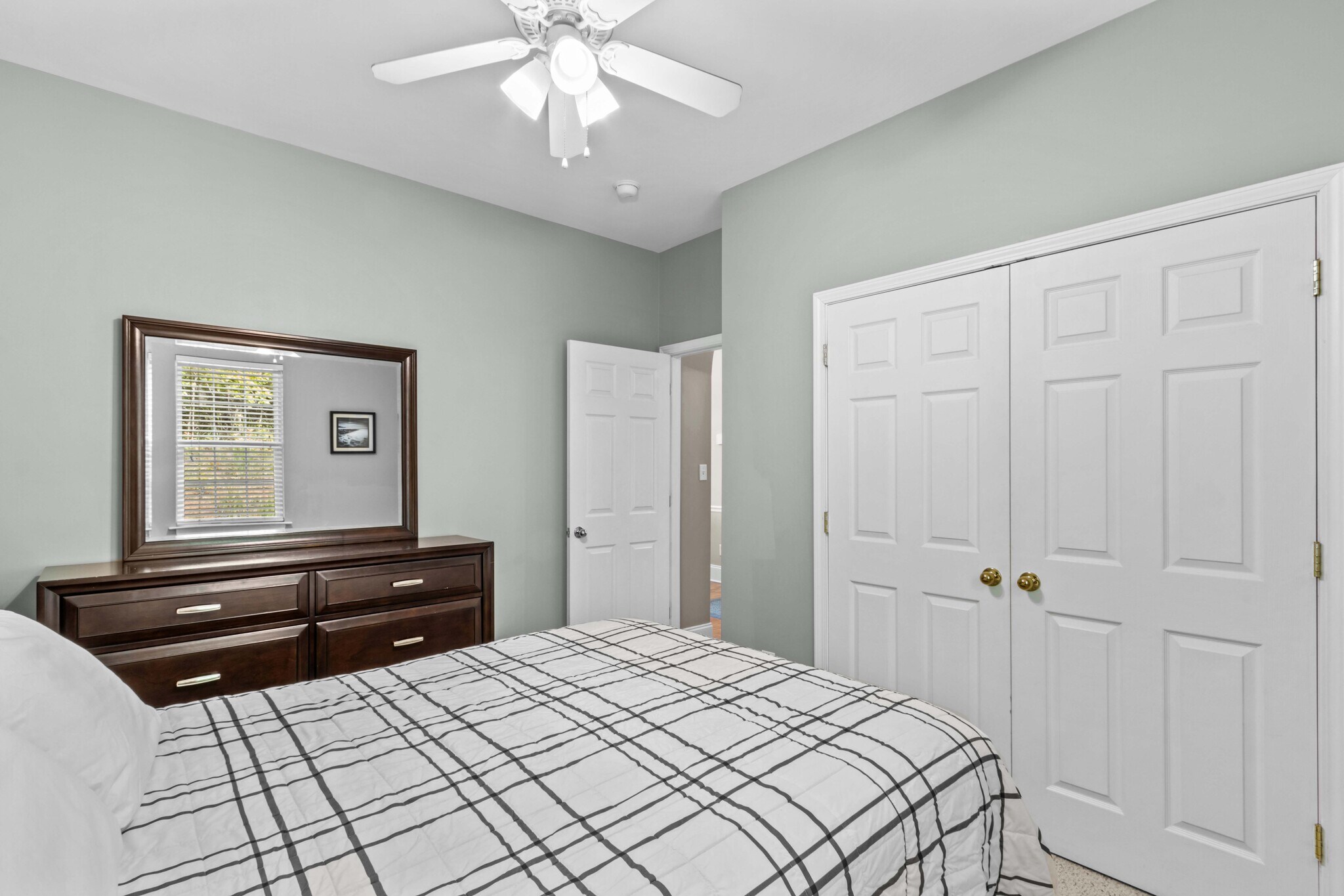Building Photo - 7228 Lynbrook Cir