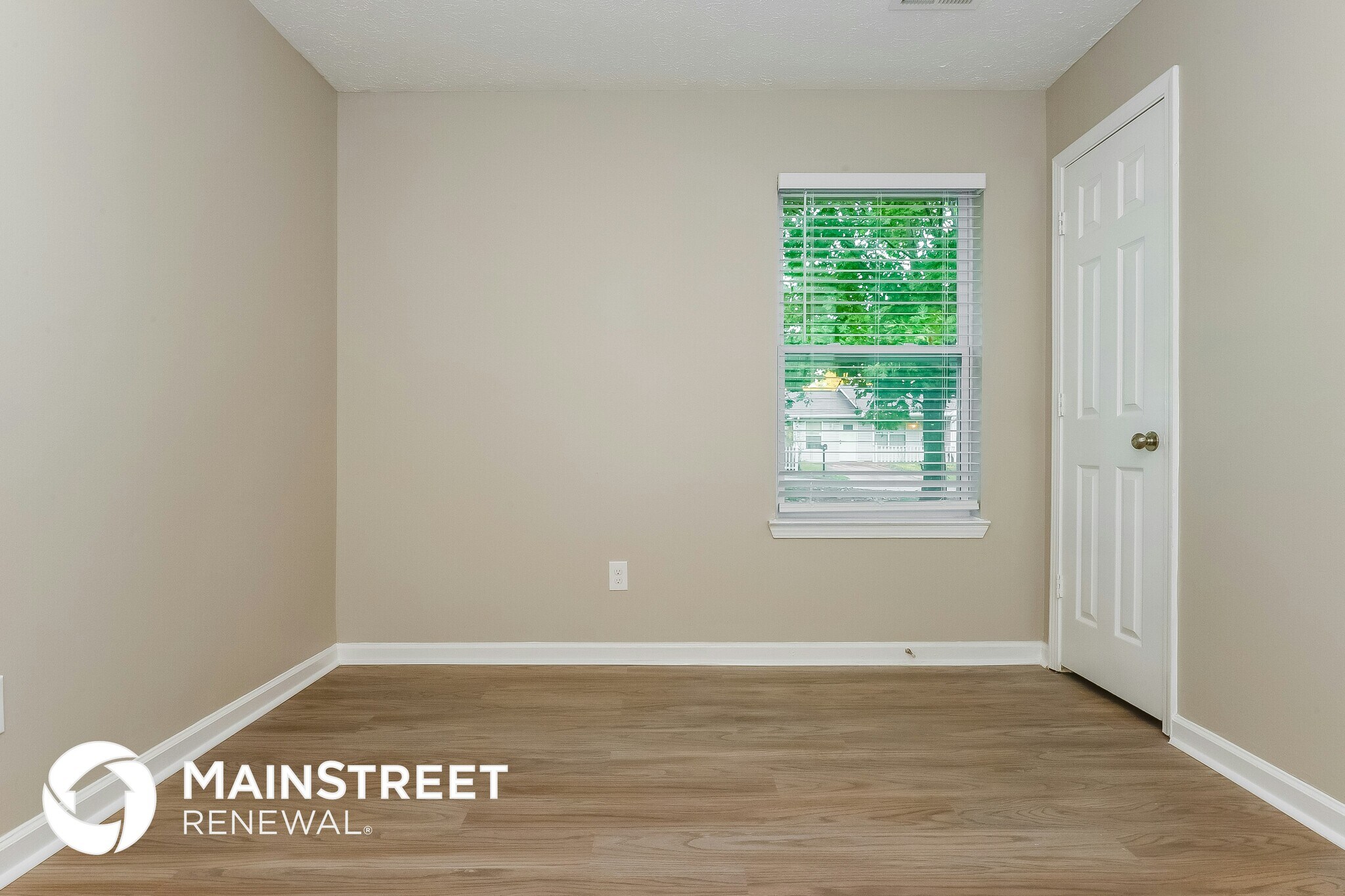 Building Photo - 35 Pinecone Ct