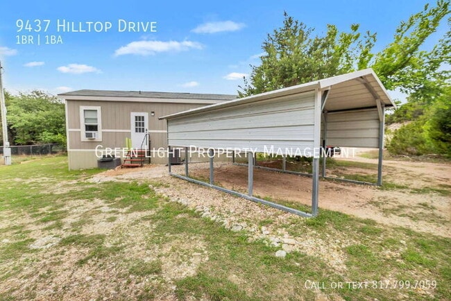 Building Photo - 9437 Hill Top Dr
