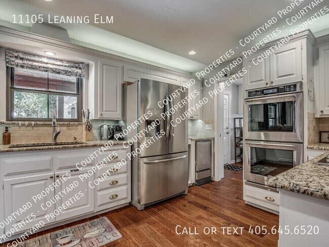 Building Photo - 11105 Leaning Elm Rd
