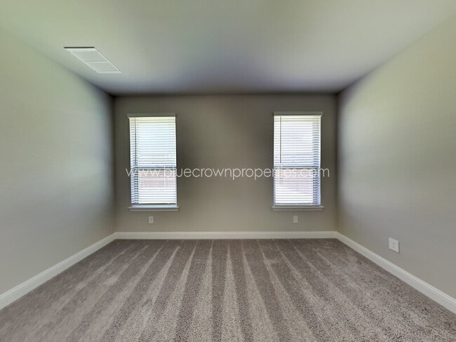 Building Photo - 1024 Meadowlark Ave