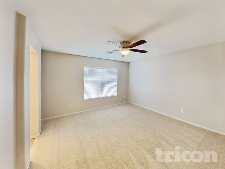 Building Photo - 8998 Ellenbrook St