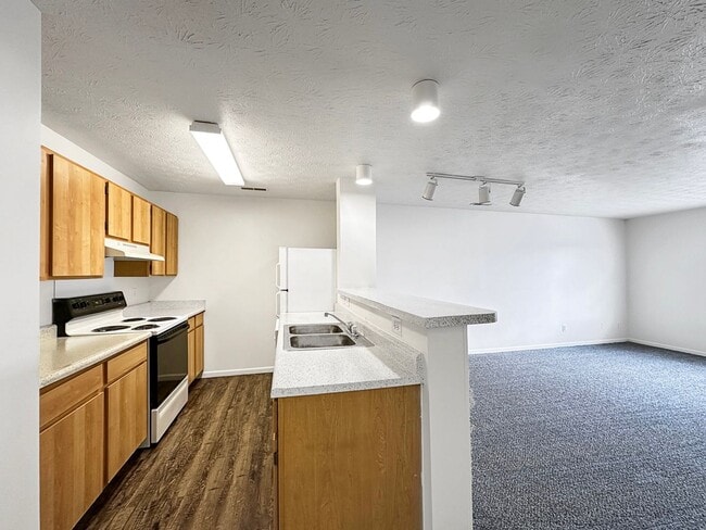 Building Photo - Battle Creek 1 Bedroom / 1 Bath Apartment – Available Now!