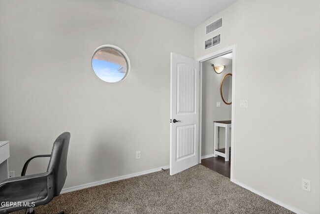 Building Photo - 14625 Randall Cunningham