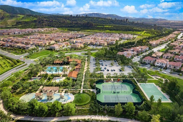 Building Photo - 57 Longchamp