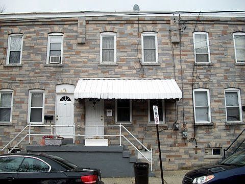 Building Photo - 482 New Dorwart St